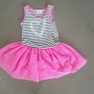 Girls dress